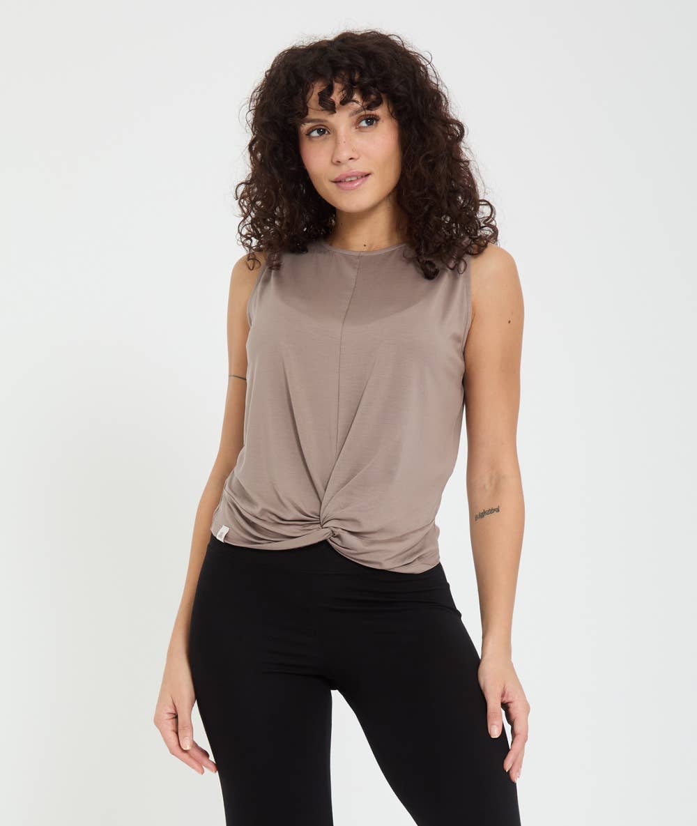 TWISTED - Yoga tank top with tie at the front: Cocoa