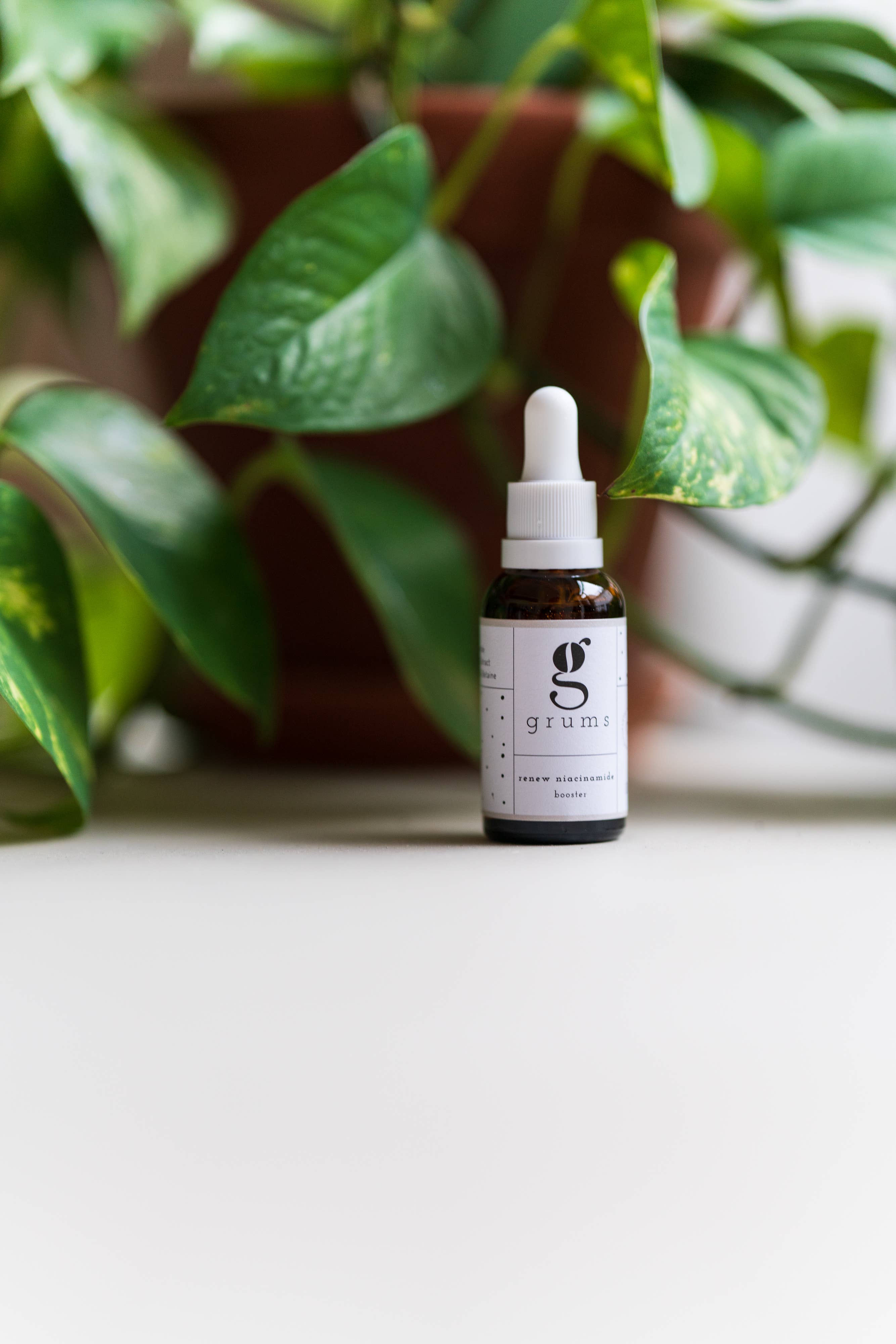 Grums  10% Niacinamide Face Serum