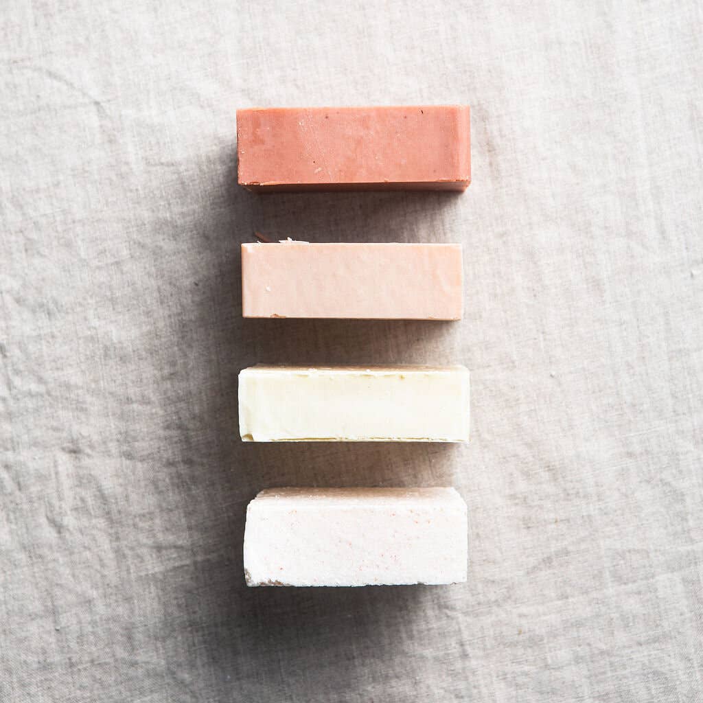 100% Natural Three Flowers & Clay Soap